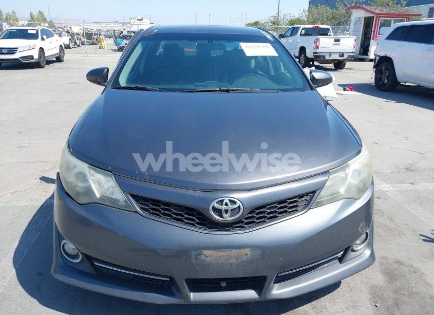 Photo 12 of 2014 Toyota Camry SE (VIN 4T1BF1FK9EU344301)
