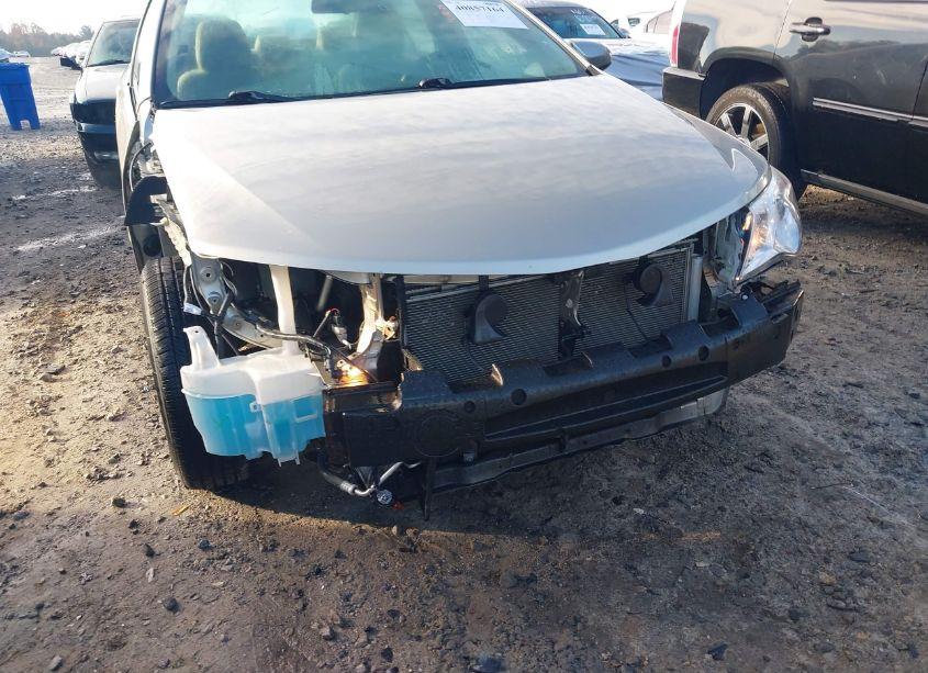 Photo 19 of 2014 Toyota Camry LE (VIN 4T1BF1FK9EU361714)