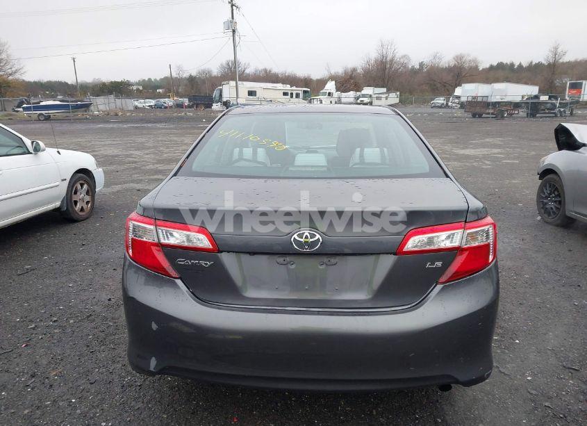 Photo 17 of 2014 Toyota Camry LE (VIN 4T1BF1FK9EU387066)