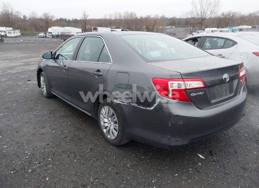 Photo 3 of 2014 Toyota Camry LE (VIN 4T1BF1FK9EU387066)