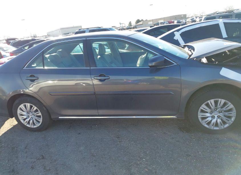 Photo 13 of 2014 Toyota Camry LE (VIN 4T1BF1FK9EU395863)