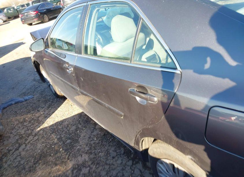 Photo 14 of 2014 Toyota Camry LE (VIN 4T1BF1FK9EU395863)