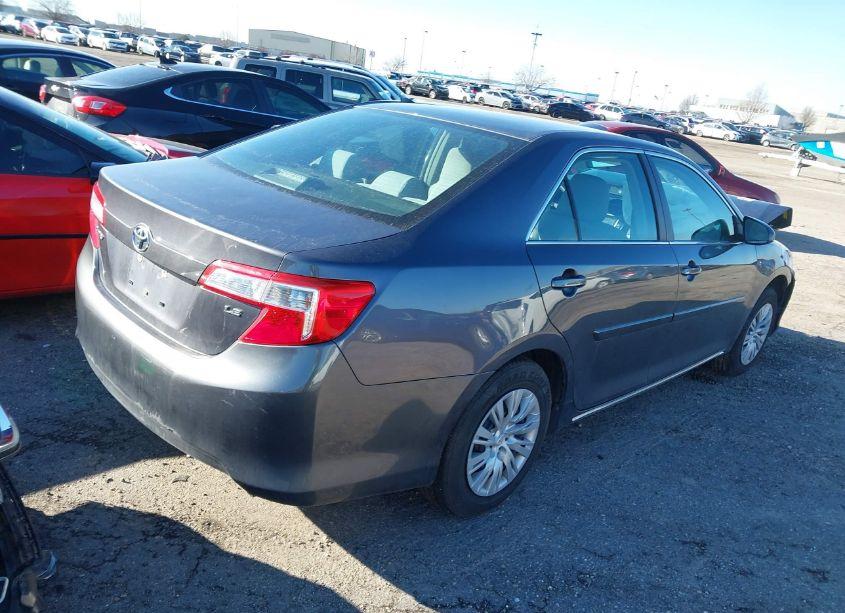 Photo 4 of 2014 Toyota Camry LE (VIN 4T1BF1FK9EU395863)