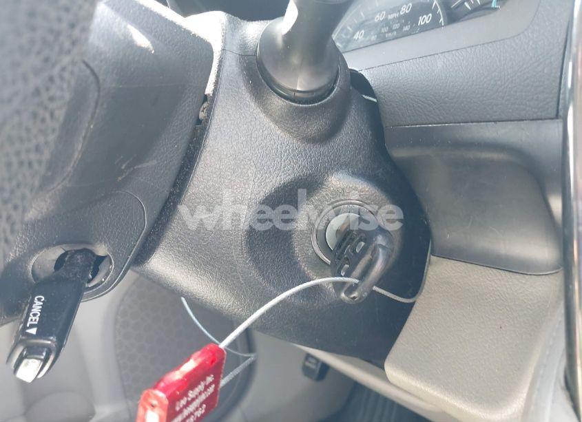 Photo 11 of 2014 Toyota Camry LE (VIN 4T1BF1FK9EU408305)