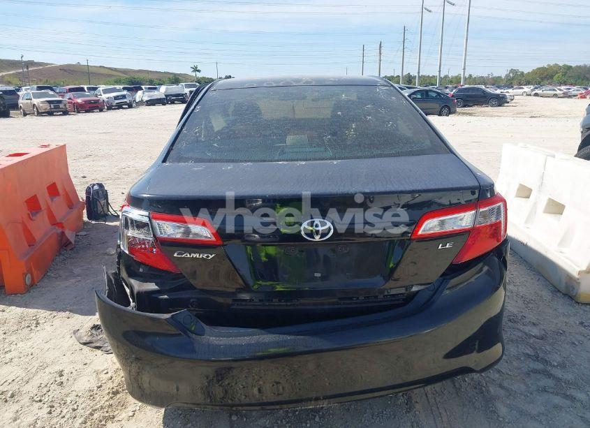 Photo 16 of 2014 Toyota Camry LE (VIN 4T1BF1FK9EU408305)
