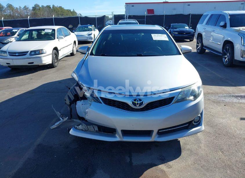 Photo 12 of 2014 Toyota Camry SE (VIN 4T1BF1FK9EU411320)