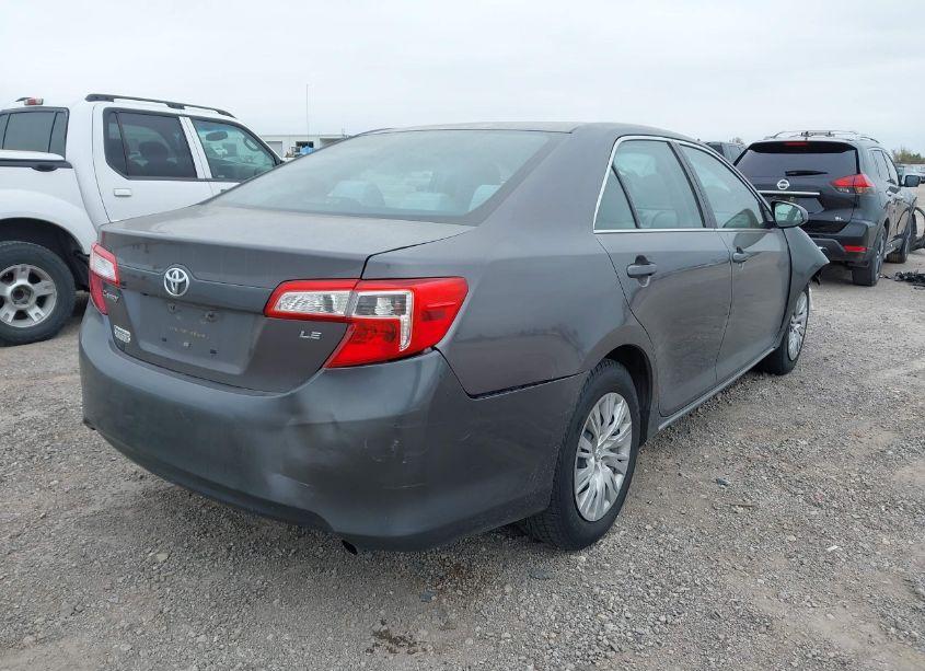 Photo 4 of 2014 Toyota Camry LE (VIN 4T1BF1FK9EU462509)