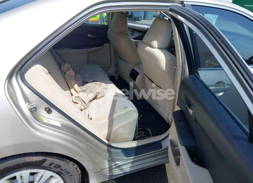 Photo 8 of 2014 Toyota Camry LE (VIN 4T1BF1FK9EU473171)