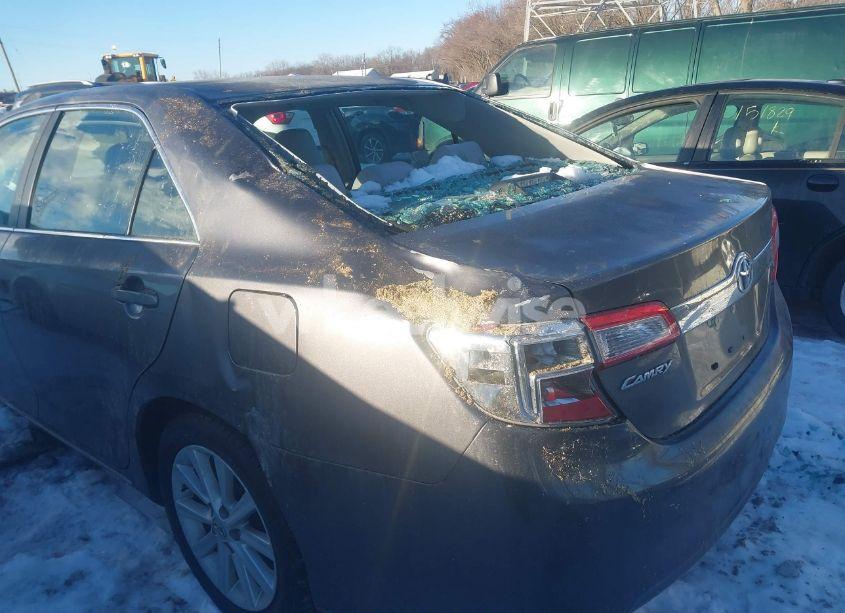 Photo 6 of 2014 Toyota Camry XLE (VIN 4T1BF1FK9EU727526)