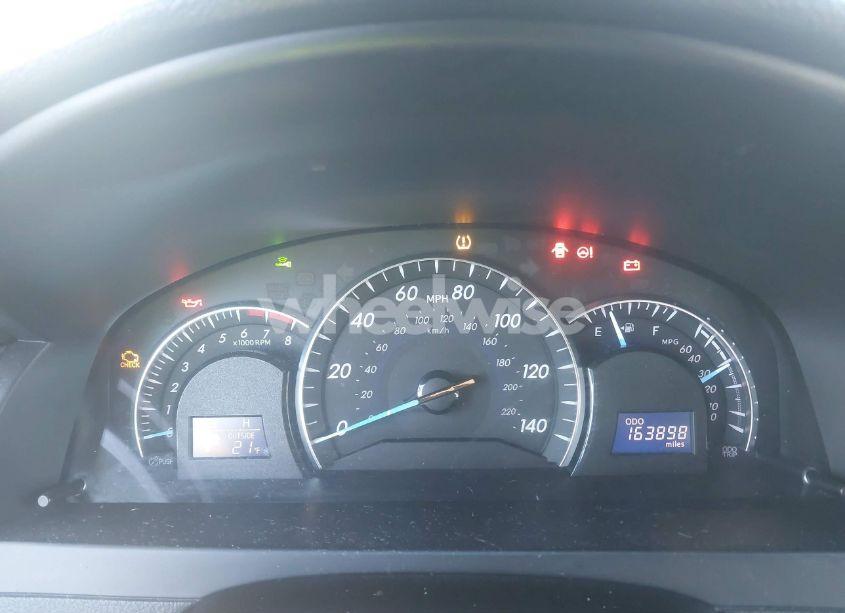 Photo 7 of 2014 Toyota Camry XLE (VIN 4T1BF1FK9EU727526)