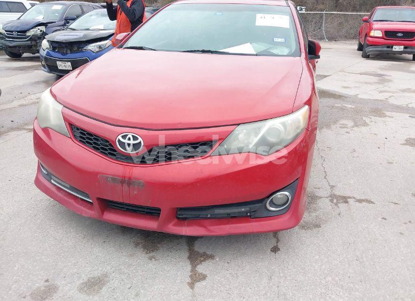 Photo 6 of 2014 Toyota Camry SE (VIN 4T1BF1FK9EU735917)