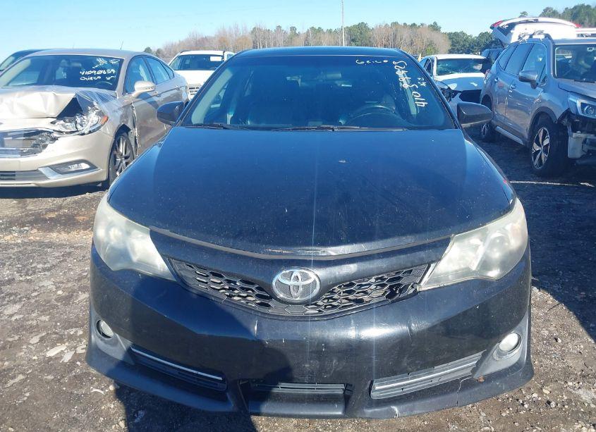 Photo 13 of 2014 Toyota Camry SE (VIN 4T1BF1FK9EU748067)