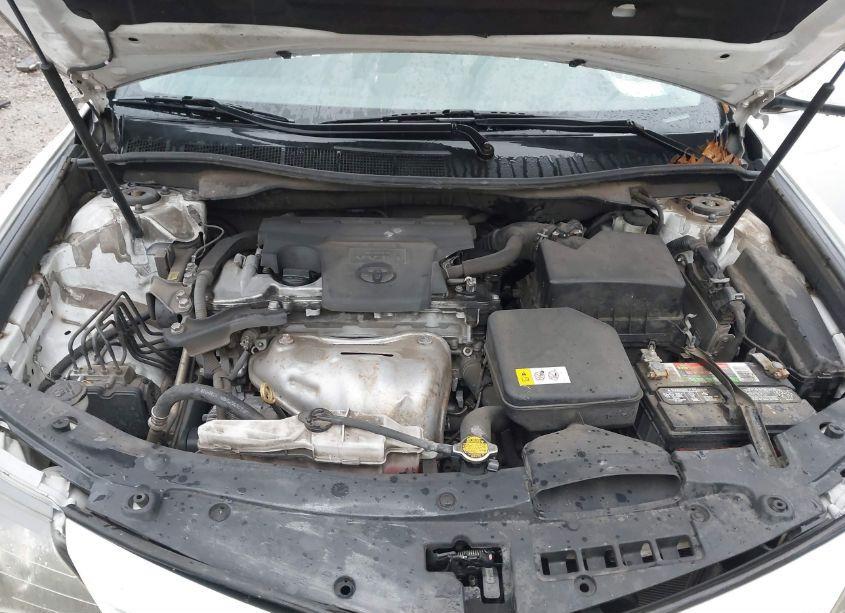 Photo 10 of 2014 Toyota Camry SE (VIN 4T1BF1FK9EU755133)