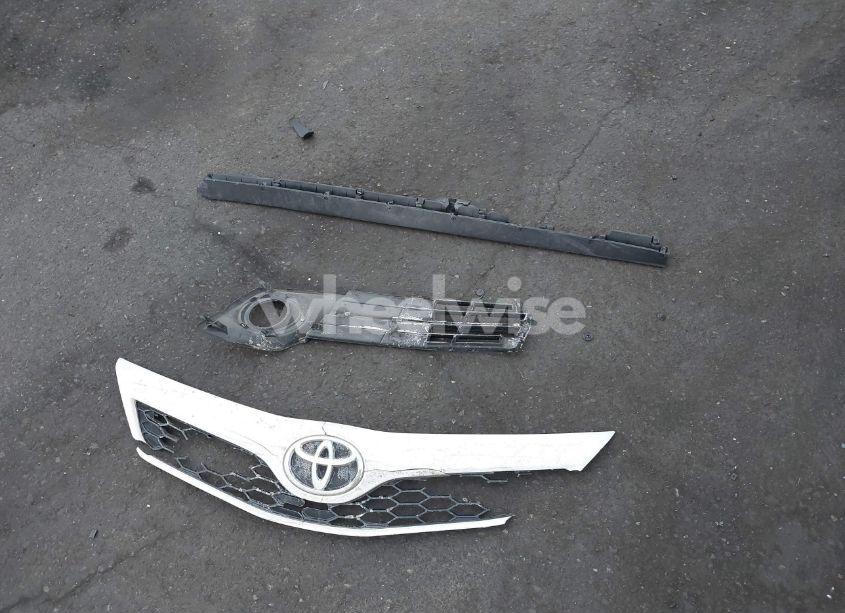 Photo 11 of 2014 Toyota Camry SE (VIN 4T1BF1FK9EU761191)