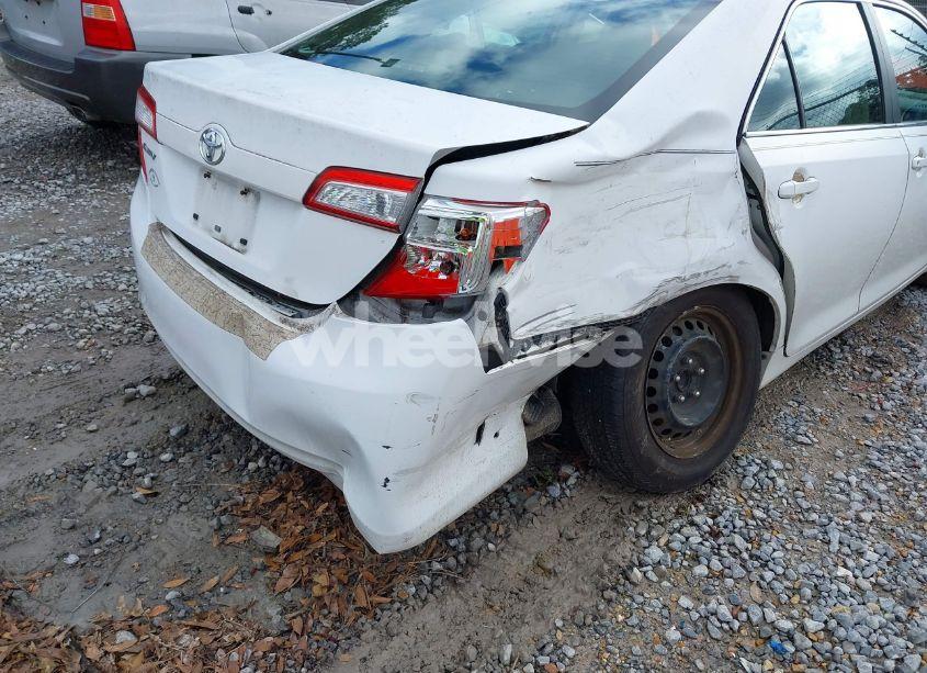 Photo 6 of 2014 Toyota Camry L (VIN 4T1BF1FK9EU763572)