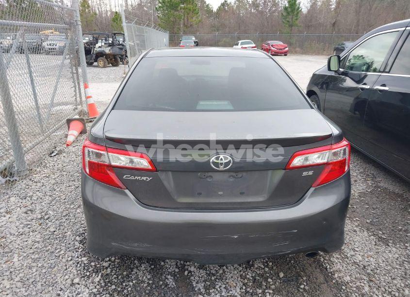 Photo 16 of 2014 Toyota Camry SE (VIN 4T1BF1FK9EU769002)