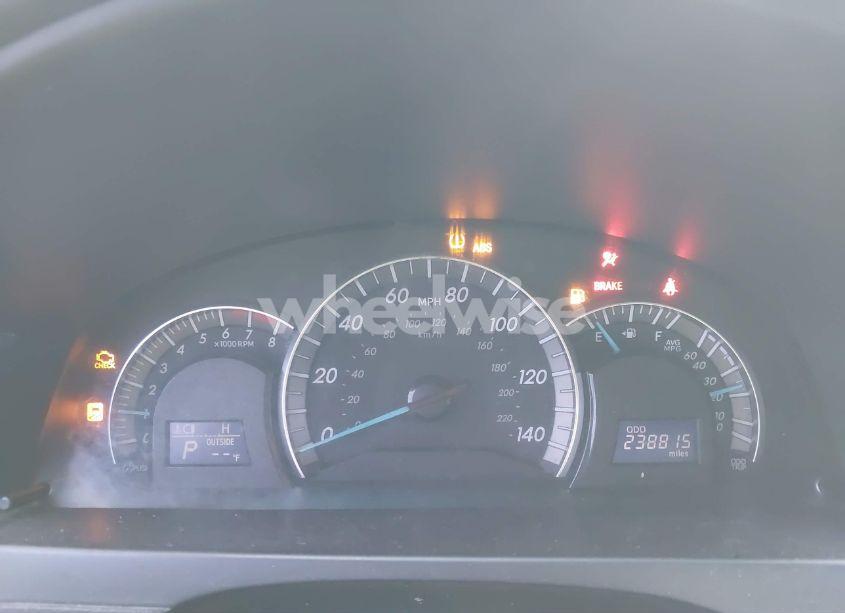 Photo 7 of 2014 Toyota Camry SE (VIN 4T1BF1FK9EU769002)