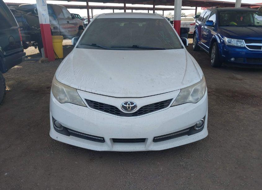 Photo 12 of 2014 Toyota Camry SE (VIN 4T1BF1FK9EU774071)