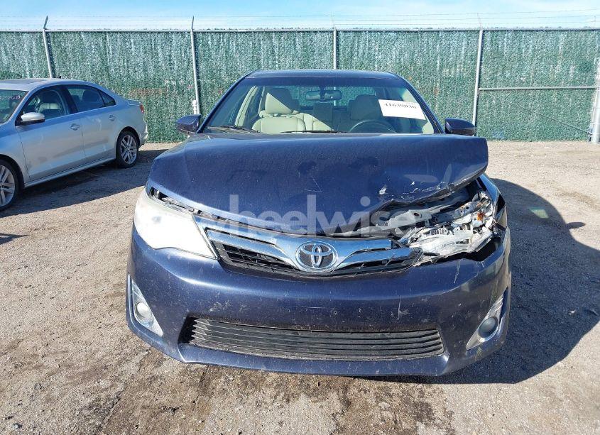 Photo 13 of 2014 Toyota Camry XLE (VIN 4T1BF1FK9EU778797)