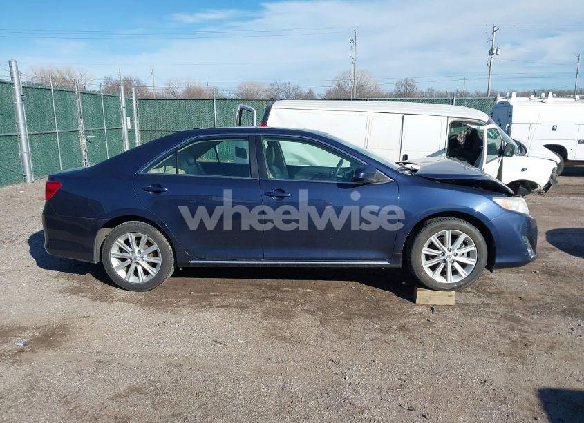 Photo 14 of 2014 Toyota Camry XLE (VIN 4T1BF1FK9EU778797)