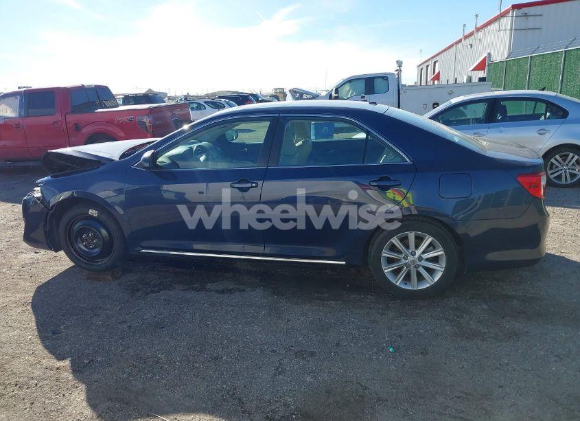 Photo 15 of 2014 Toyota Camry XLE (VIN 4T1BF1FK9EU778797)