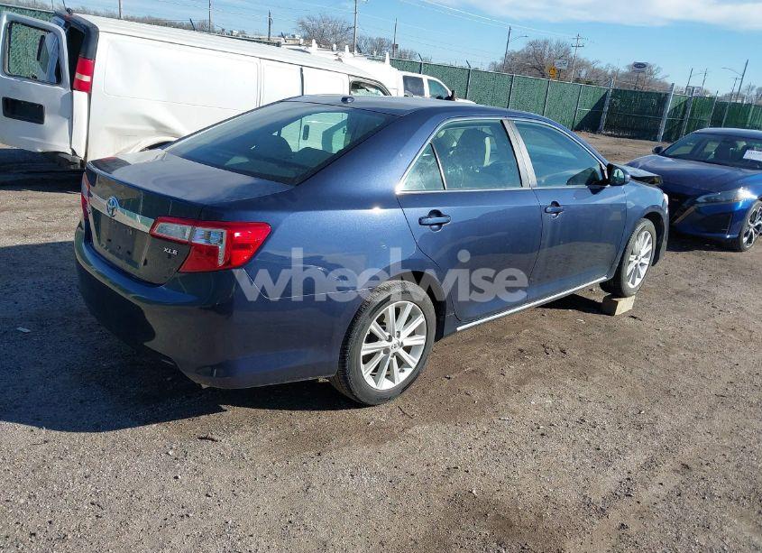 Photo 4 of 2014 Toyota Camry XLE (VIN 4T1BF1FK9EU778797)