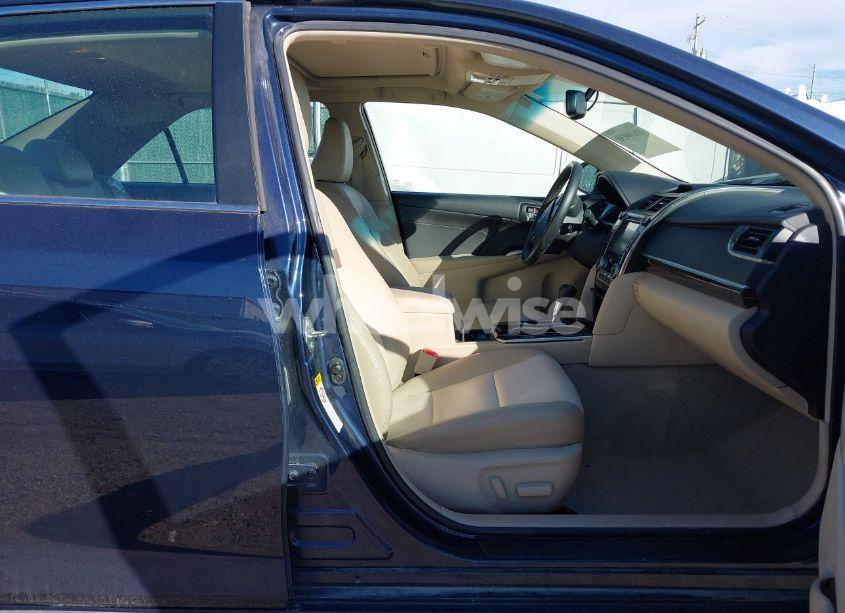 Photo 5 of 2014 Toyota Camry XLE (VIN 4T1BF1FK9EU778797)