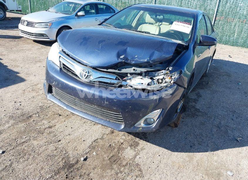 Photo 6 of 2014 Toyota Camry XLE (VIN 4T1BF1FK9EU778797)