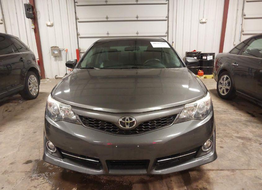 Photo 12 of 2014 Toyota Camry SE (VIN 4T1BF1FK9EU784163)