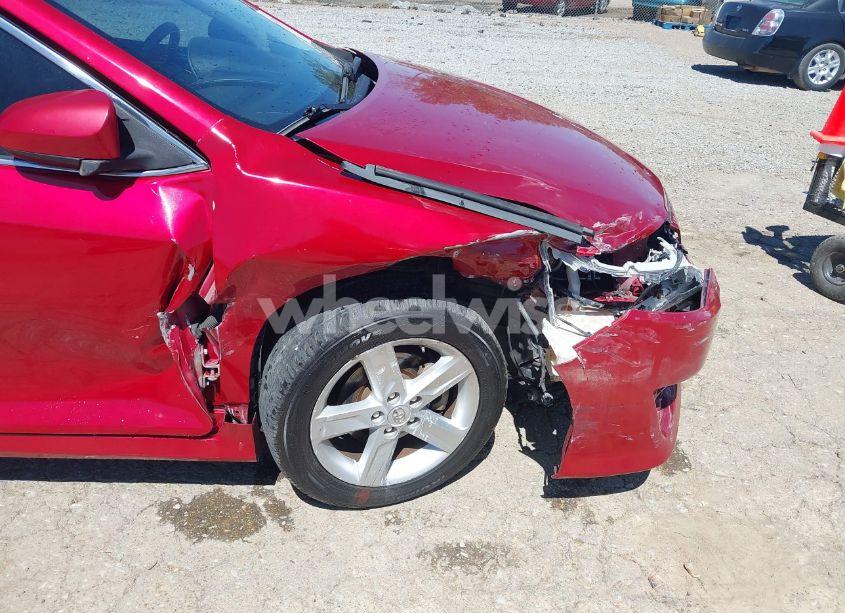 Photo 6 of 2014 Toyota Camry SE (VIN 4T1BF1FK9EU785877)