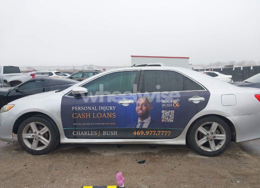 Photo 14 of 2014 Toyota Camry SE (VIN 4T1BF1FK9EU789105)