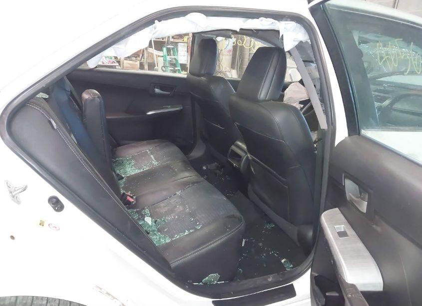 Photo 8 of 2014 Toyota Camry SE (VIN 4T1BF1FK9EU795910)