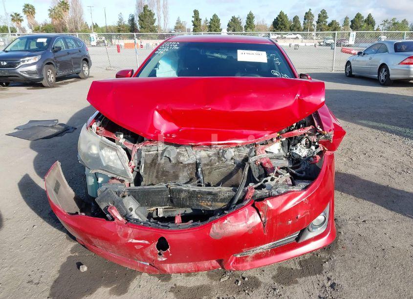 Photo 12 of 2014 Toyota Camry SE (VIN 4T1BF1FK9EU800183)