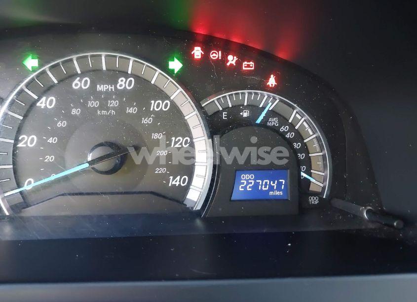 Photo 7 of 2014 Toyota Camry SE (VIN 4T1BF1FK9EU800183)