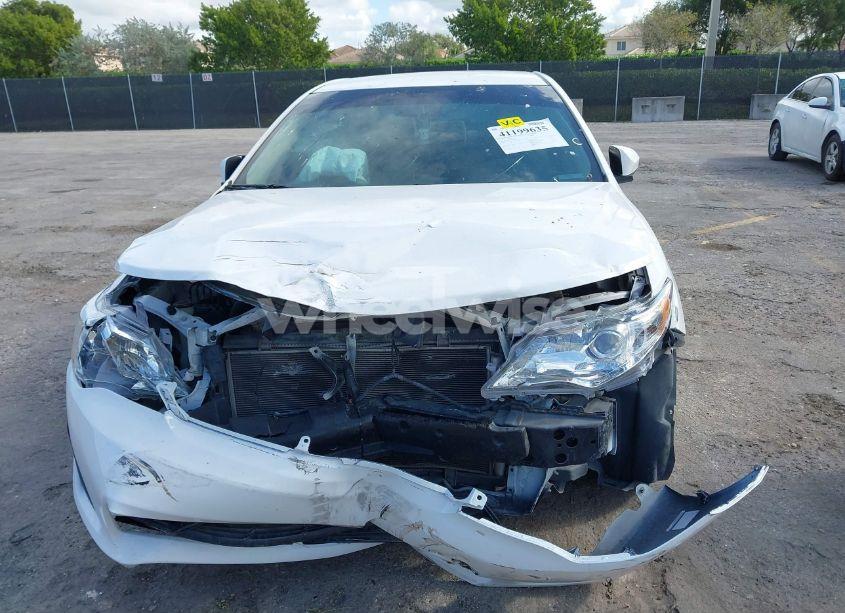 Photo 6 of 2014 Toyota Camry L (VIN 4T1BF1FK9EU804976)