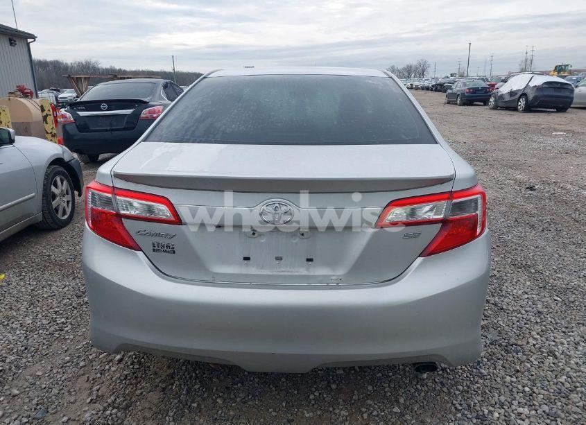 Photo 17 of 2014 Toyota Camry SE (VIN 4T1BF1FK9EU807165)