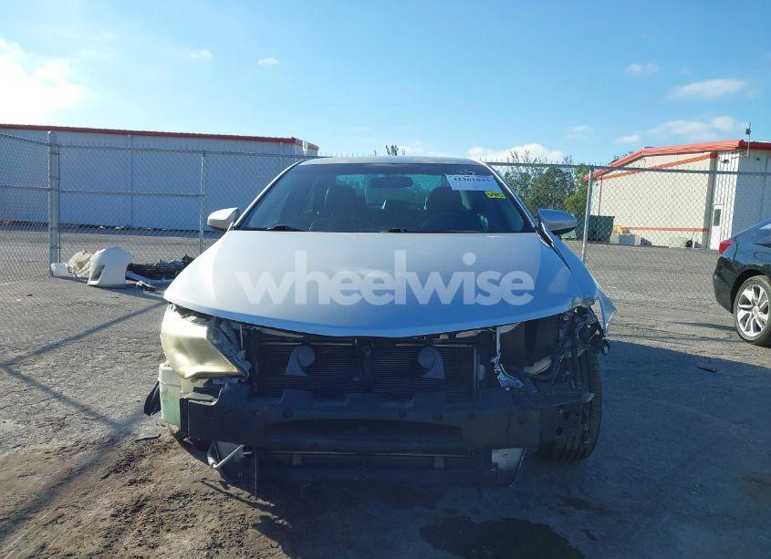 Photo 13 of 2014 Toyota Camry L (VIN 4T1BF1FK9EU811295)