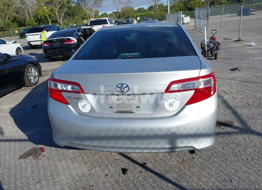Photo 17 of 2014 Toyota Camry L (VIN 4T1BF1FK9EU811295)