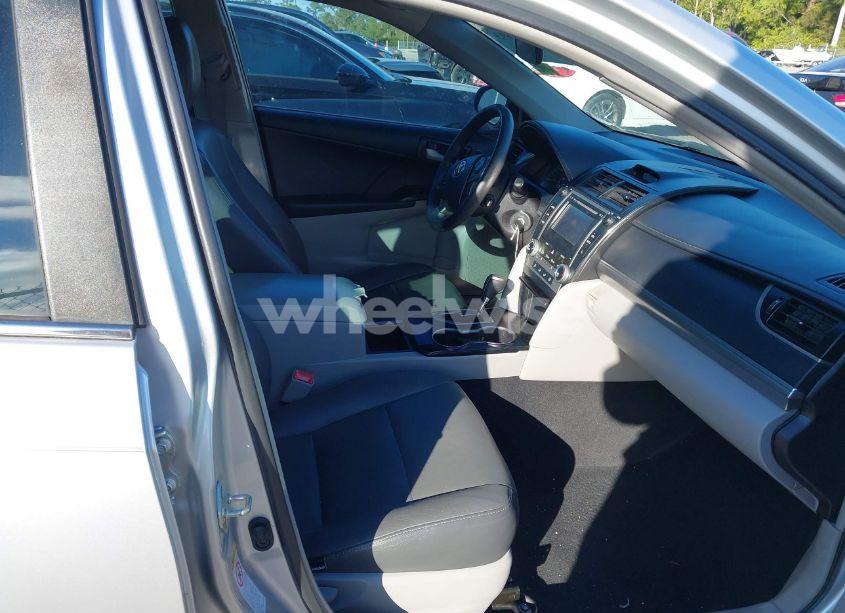 Photo 5 of 2014 Toyota Camry L (VIN 4T1BF1FK9EU811295)