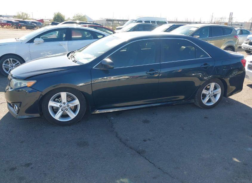 Photo 15 of 2014 Toyota Camry SE (VIN 4T1BF1FK9EU816657)