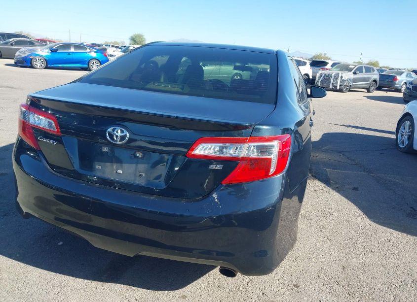 Photo 17 of 2014 Toyota Camry SE (VIN 4T1BF1FK9EU816657)