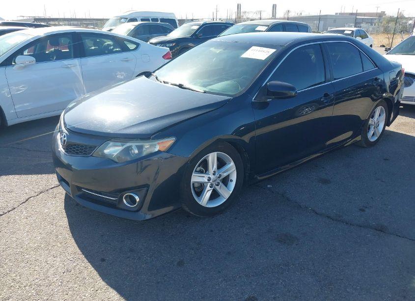 Photo 6 of 2014 Toyota Camry SE (VIN 4T1BF1FK9EU816657)
