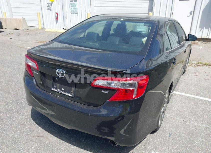 Photo 4 of 2014 Toyota Camry (VIN 4T1BF1FK9EU828551)