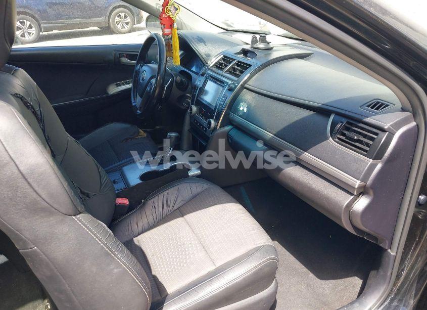Photo 5 of 2014 Toyota Camry (VIN 4T1BF1FK9EU828551)