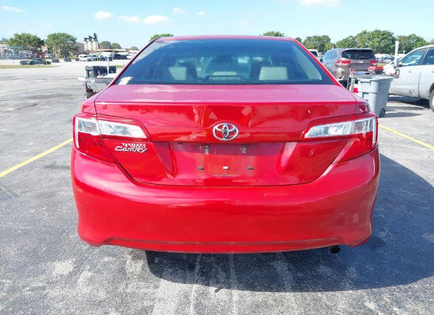 Photo 16 of 2014 Toyota Camry L (VIN 4T1BF1FK9EU845933)