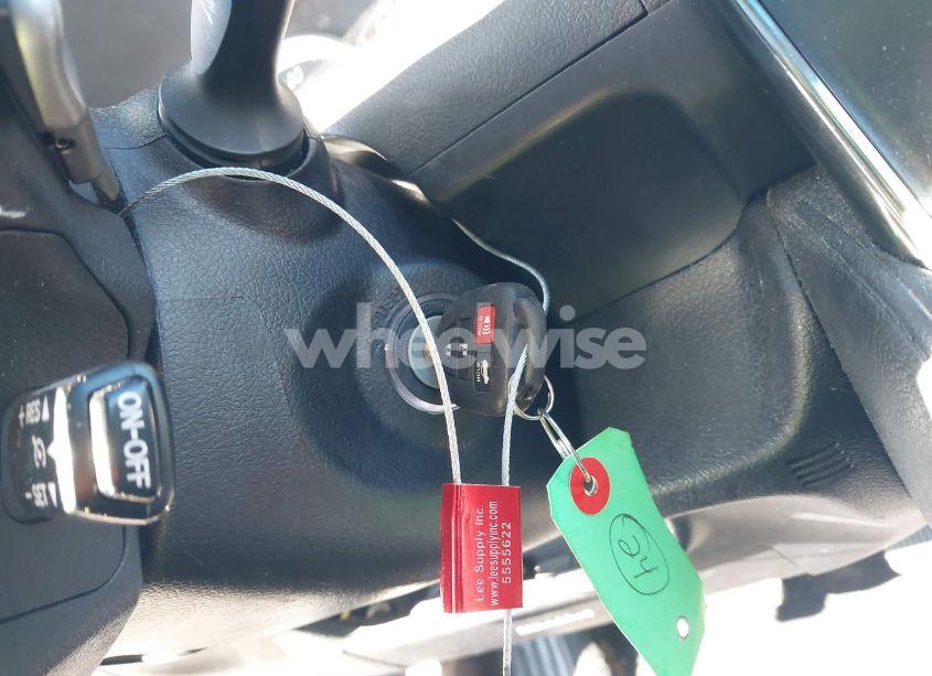 Photo 11 of 2014 Toyota Camry SE SPORT (VIN 4T1BF1FK9EU851151)