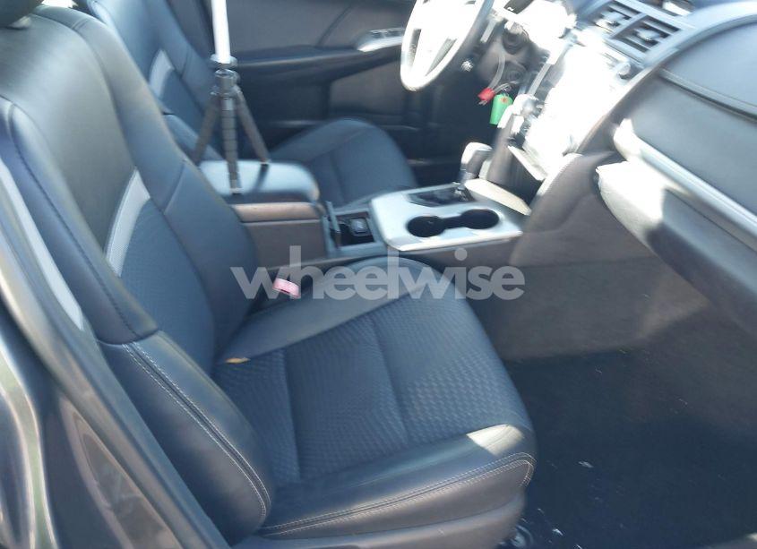 Photo 5 of 2014 Toyota Camry SE SPORT (VIN 4T1BF1FK9EU851151)