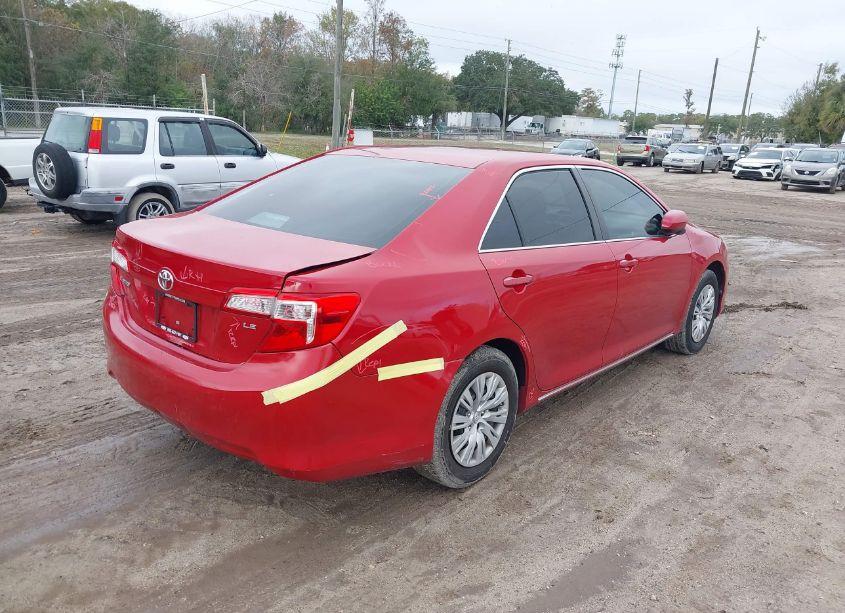 Photo 4 of 2014 Toyota Camry LE (VIN 4T1BF1FK9EU851974)
