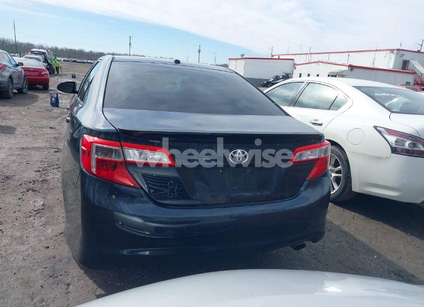 Photo 16 of 2014 Toyota Camry SE (VIN 4T1BF1FK9EU859685)