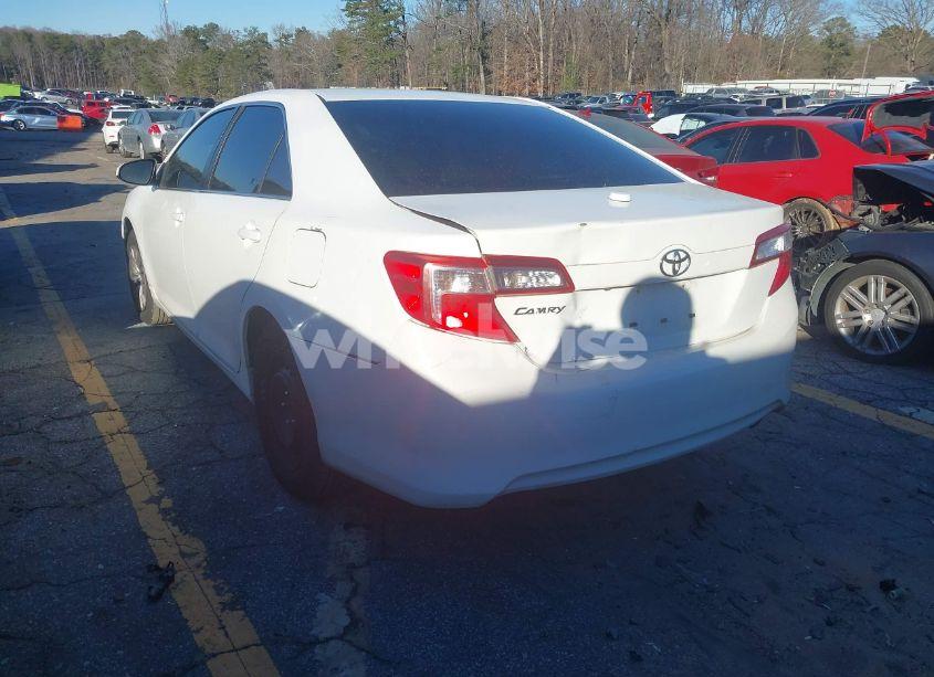 Photo 3 of 2014 Toyota Camry L (VIN 4T1BF1FK9EU868788)